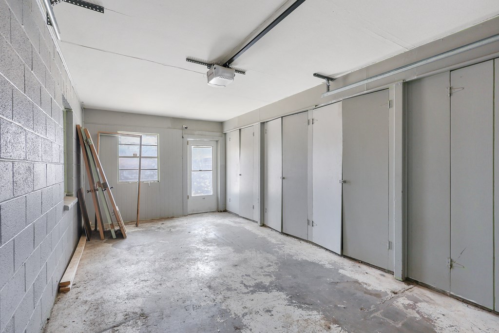1605 W Callaghan St, Fort Stockton, Texas image 24