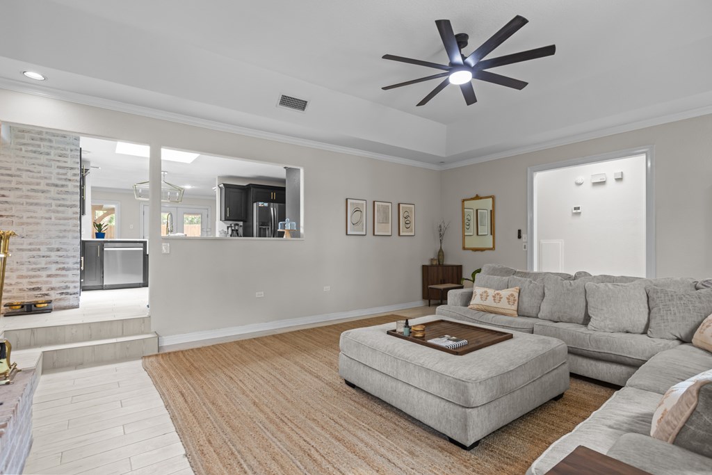 4104 Dyer Circle, Midland, Texas image 9