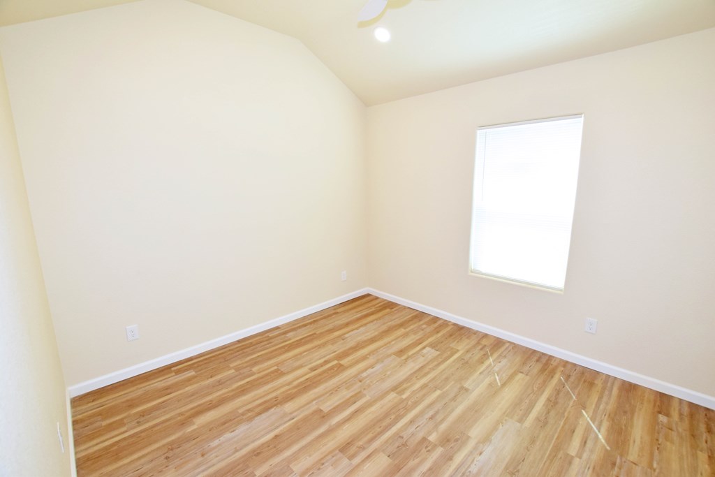 1010 N Eva Ave, Monahans, Texas image 33