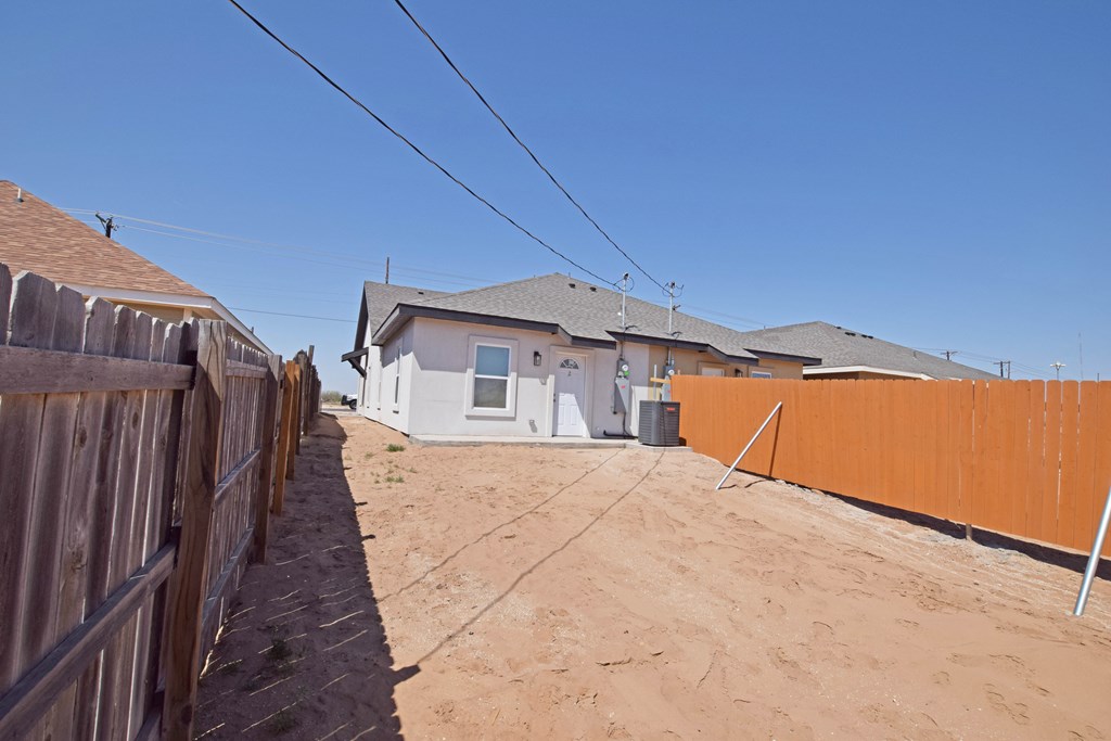 1010 N Eva Ave, Monahans, Texas image 44