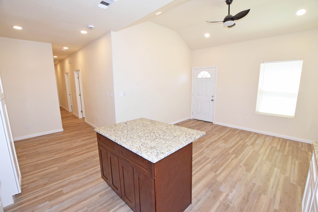 1010 N Eva Ave, Monahans, Texas image 17