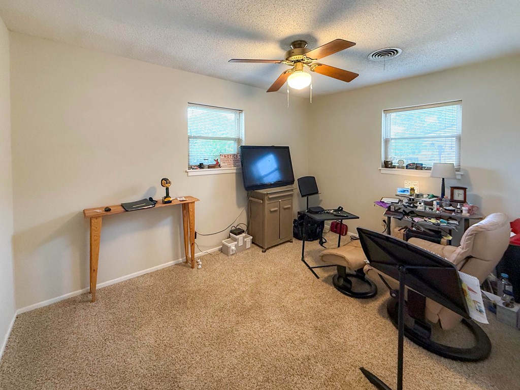 2119 NW Ave C, Seminole, Texas image 19