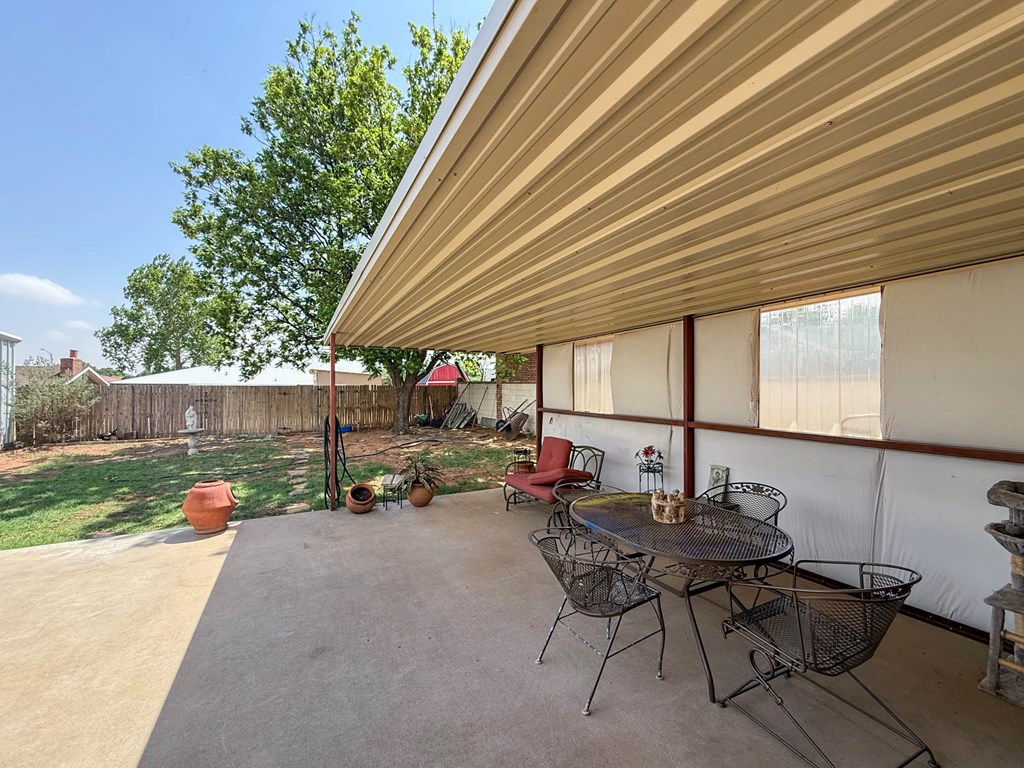 2119 NW Ave C, Seminole, Texas image 21