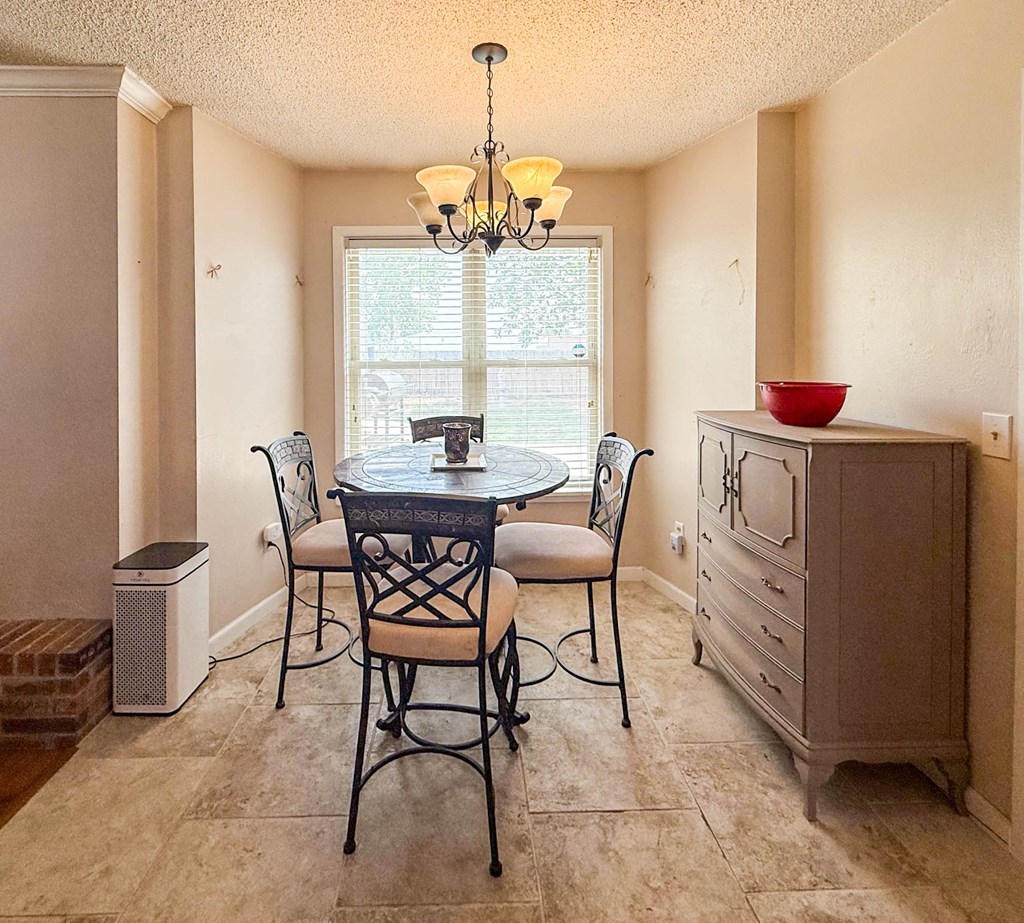 2119 NW Ave C, Seminole, Texas image 9