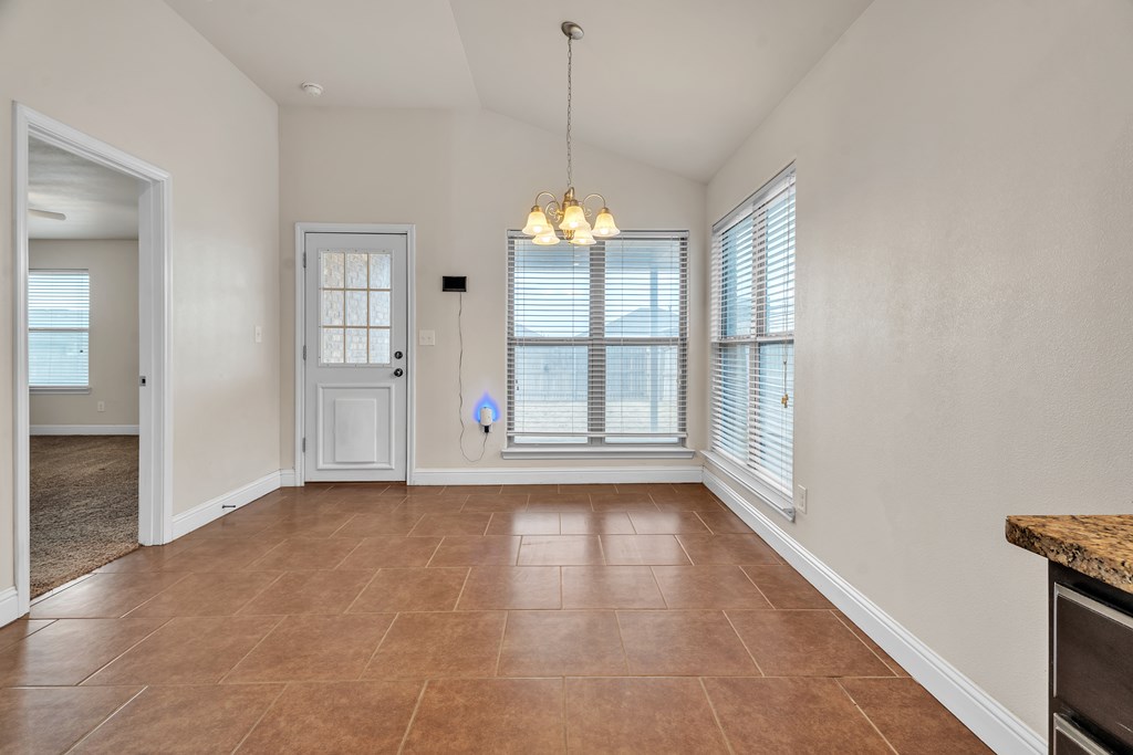 706 E 95th St, Odessa, Texas image 11