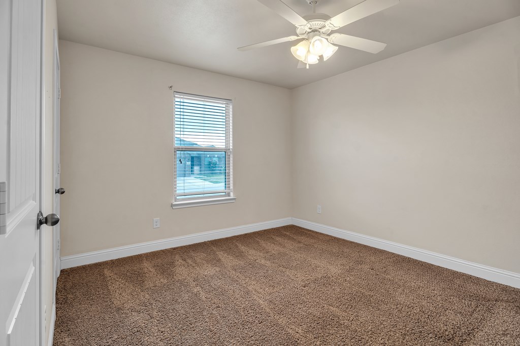 706 E 95th St, Odessa, Texas image 20