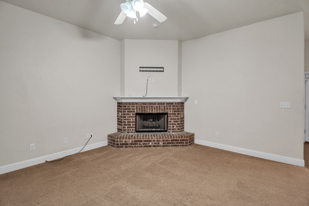 706 E 95th St, Odessa, Texas image 6