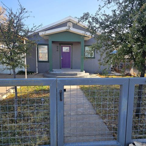 Homes For Sale - 216 E 10th St<br/> Upton County, McCamey, TX 79752