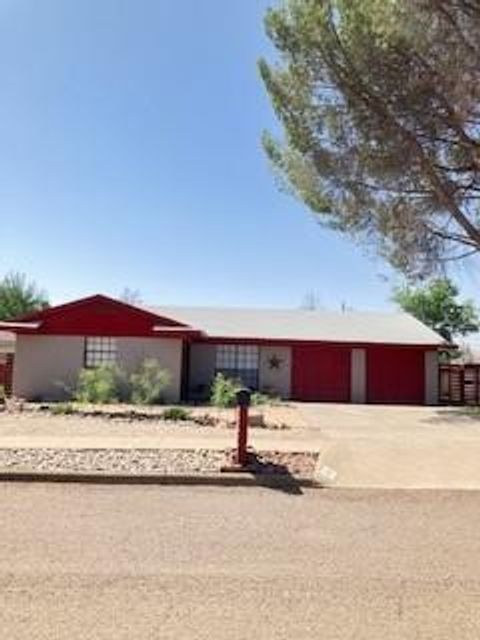 Apartment For Sale - 408 E Harriet Ave<br/> Brewster County, Alpine, TX 79830