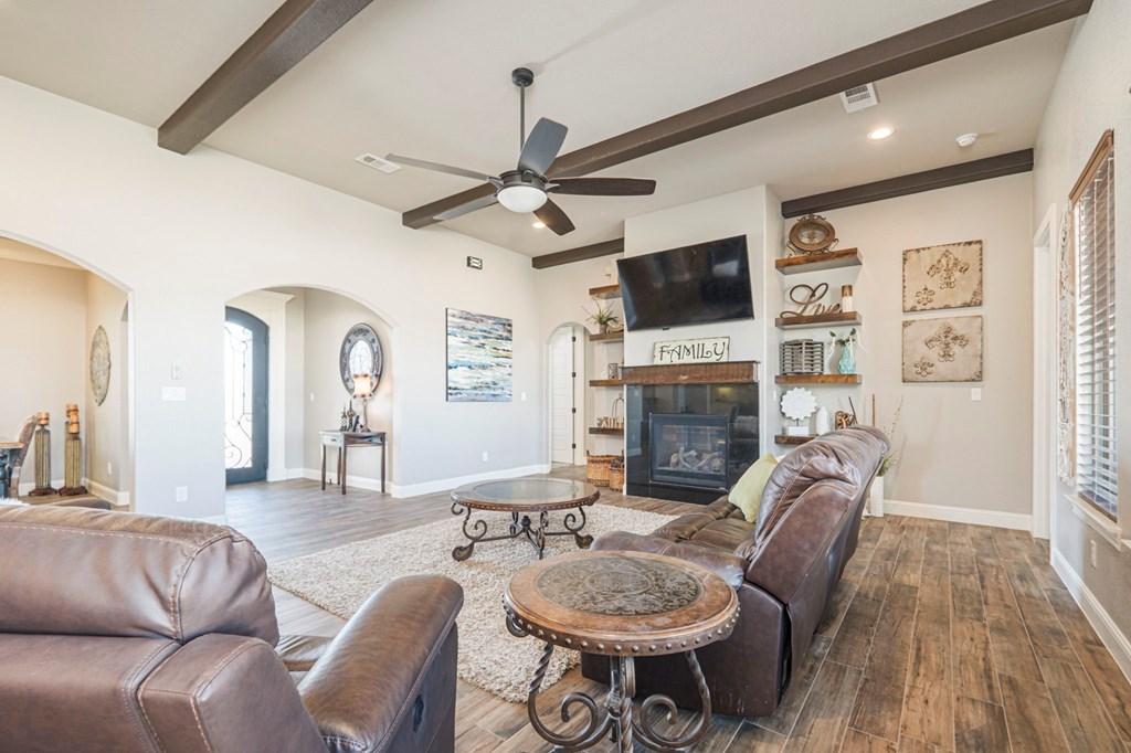 16775 N Dogwood Ave, Gardendale, Texas image 17