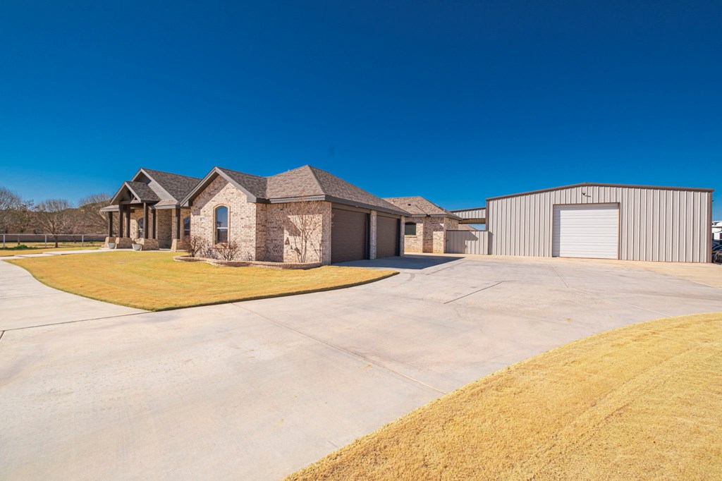 16775 N Dogwood Ave, Gardendale, Texas image 5