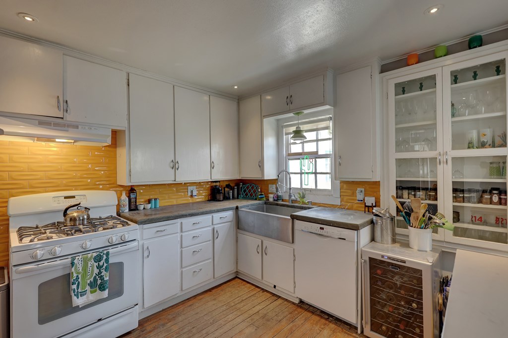 408 W 2nd St, Marfa, Texas image 6