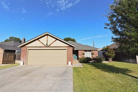 Homes For Sale - 508 SW 23rd St<br/> Seminole, TX 79360