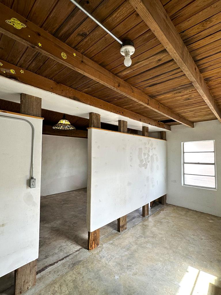 1008 W Dallas St, Marfa, Texas image 9