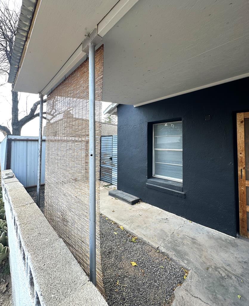 1008 W Dallas St, Marfa, Texas image 21