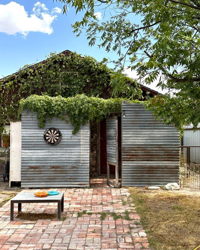 1008 W Dallas St, Marfa, Texas image 2