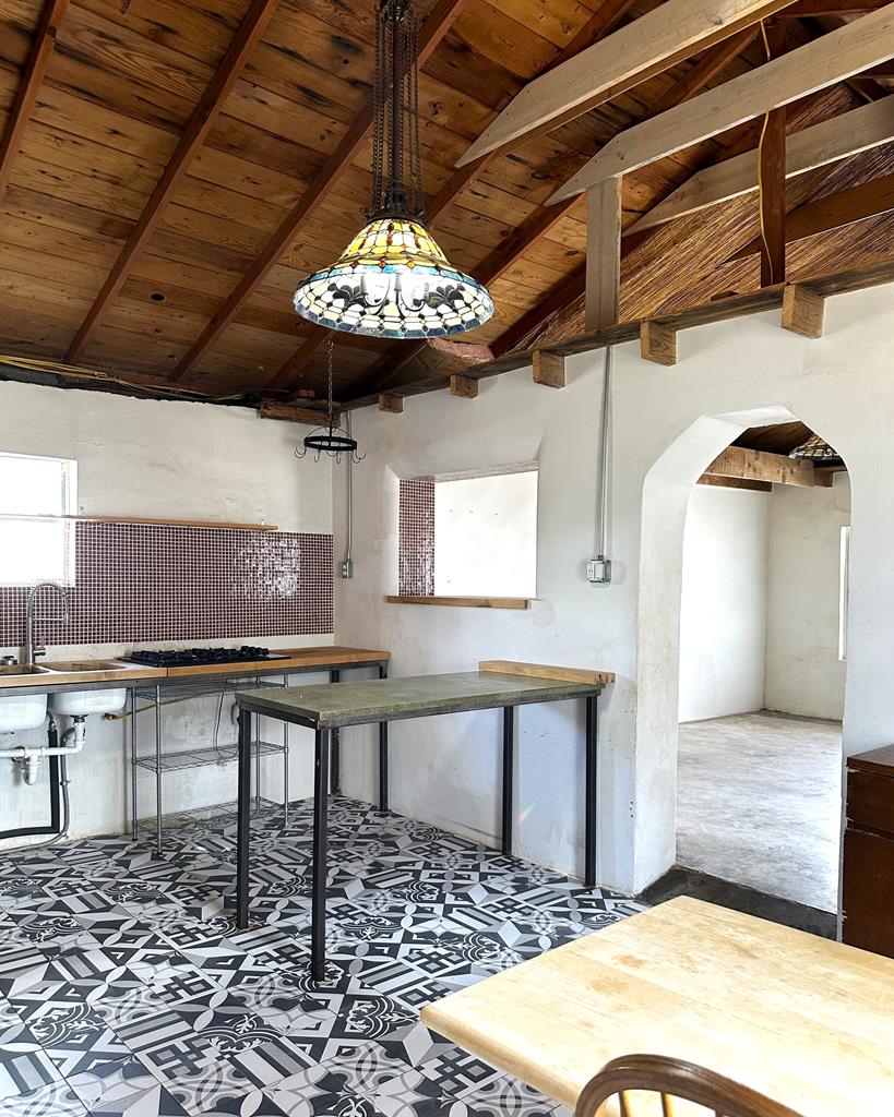 1008 W Dallas St, Marfa, Texas image 3