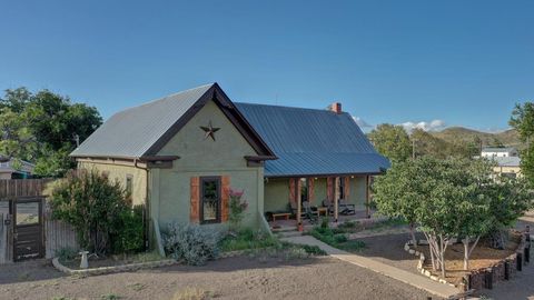 Homes For Sale - 405 W Ave E<br/> Alpine, TX 
