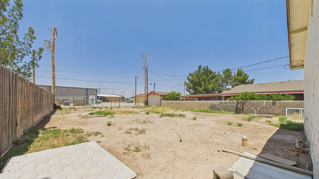 1305 S Morris St, Pecos, Texas image 4