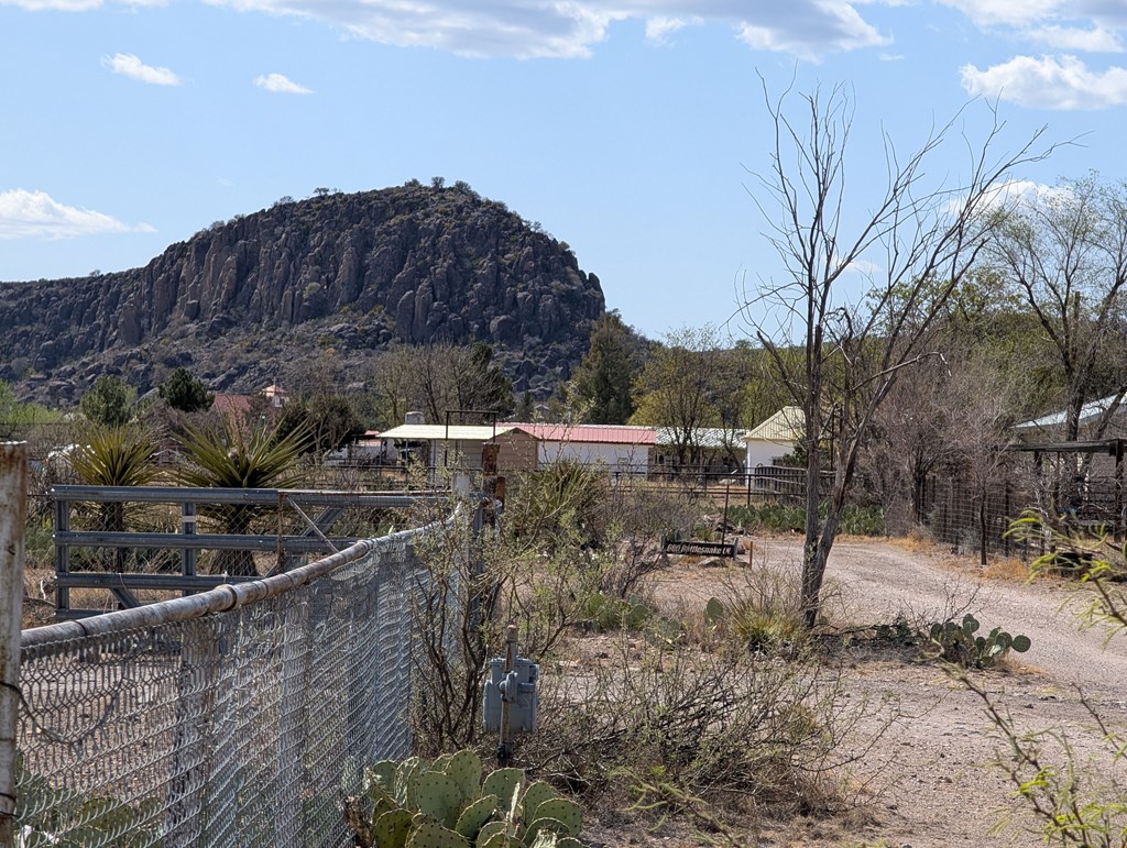 700 Rattlesnake Ln, Fort Davis, Texas image 3