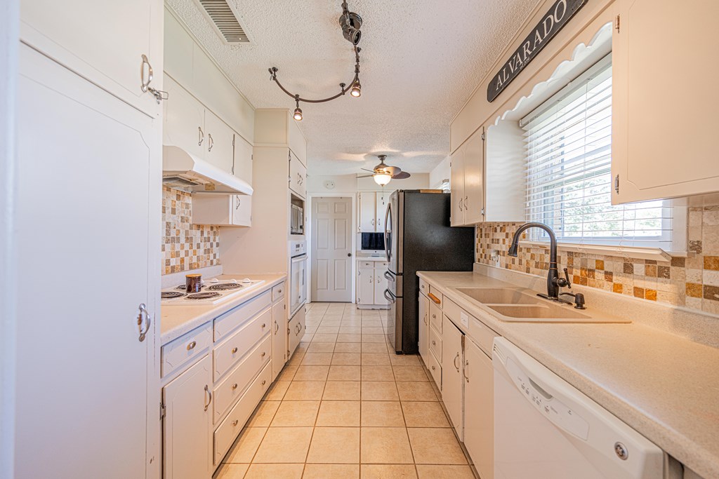 3502 Maple Ave, Odessa, Texas image 5