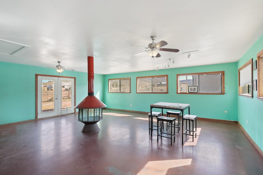 43031 Fm 1703, Alpine, Texas image 21