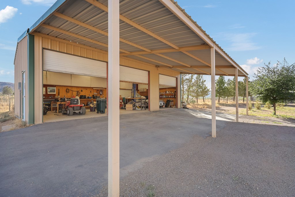 43031 Fm 1703, Alpine, Texas image 26
