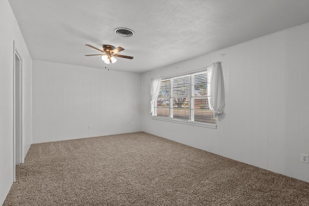 905 NW Ave. L, Andrews, Alabama image 5