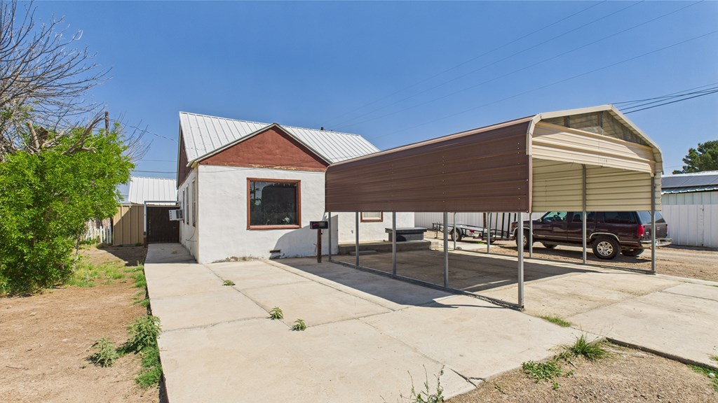 1017 W 5th, Pecos, Texas image 2