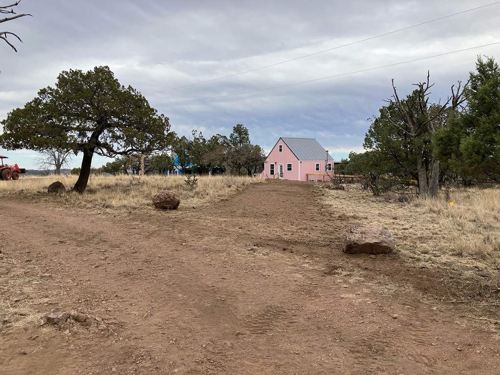 102 Low Meadow Point, Fort Davis, Texas image 8