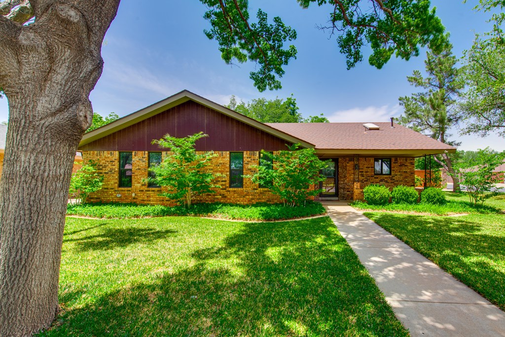 4661 Applewood Dr, Odessa, Texas image 2