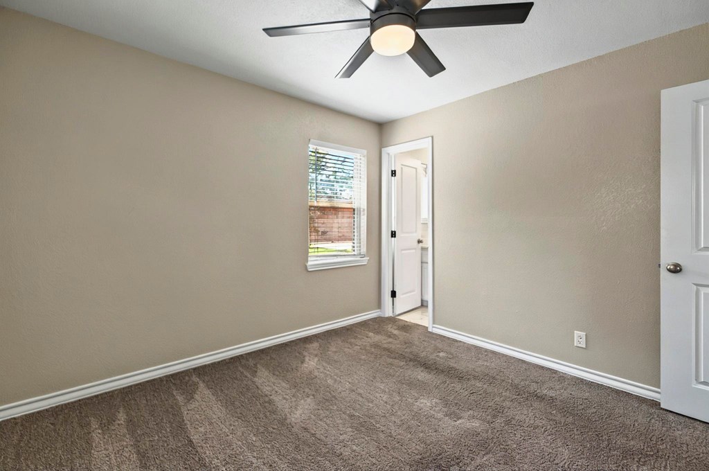 1007 NW 13th St, Andrews, Pennsylvania image 33
