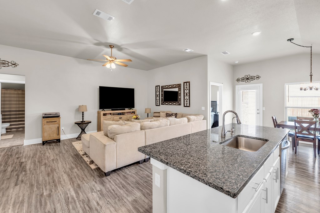 1302 Lantana Ct, Odessa, Texas image 18