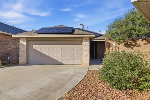Homes For Sale - 16 Vista Crest Court<br/> Odessa, TX 79762
