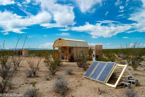 Homes For Sale - 453 La Roja Lane<br/> Terlingua, TX 79852