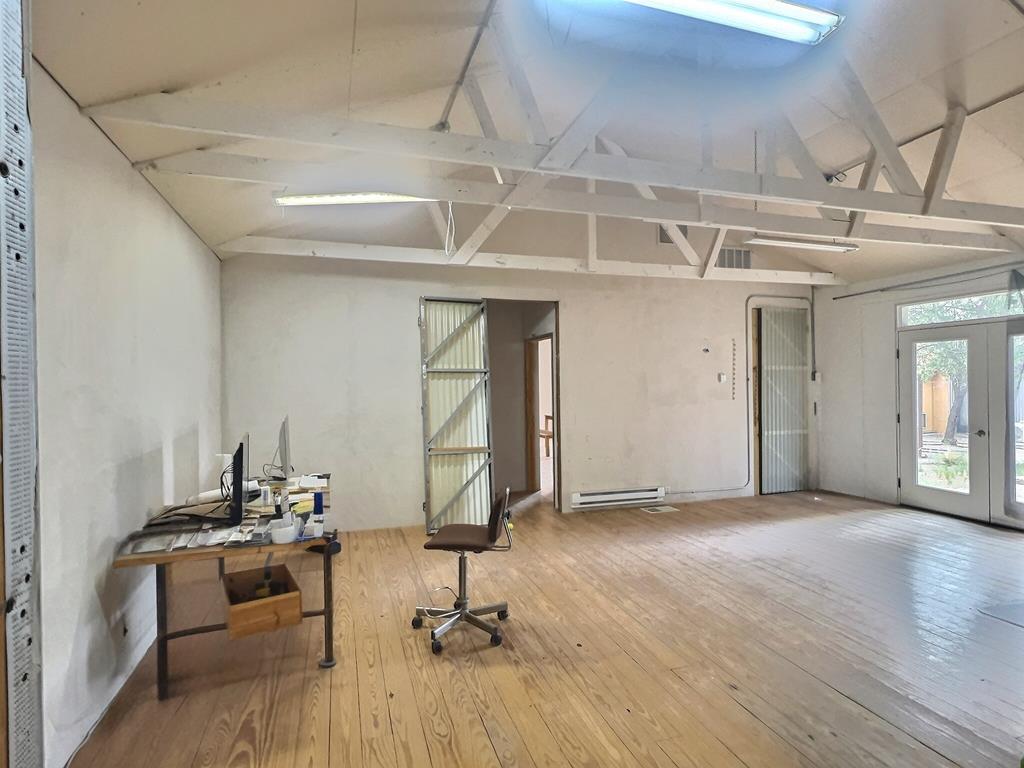 308 E Murphy St, Marfa, Texas image 15