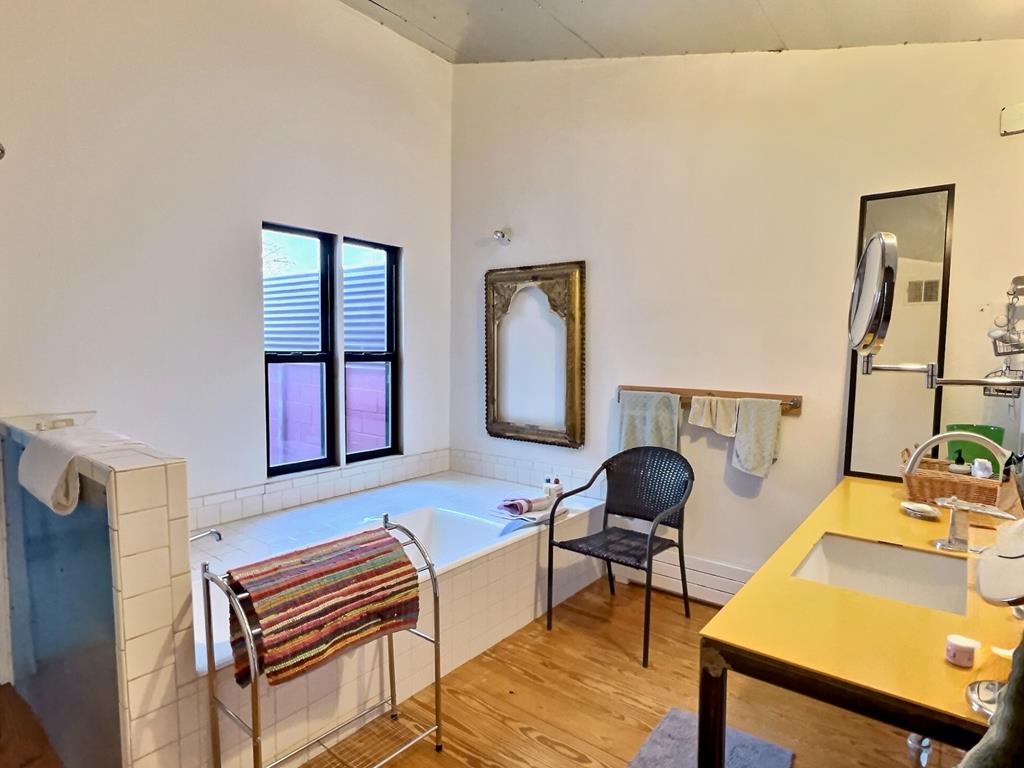 308 E Murphy St, Marfa, Texas image 42