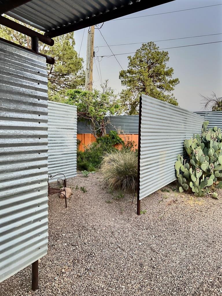 308 E Murphy St, Marfa, Texas image 49