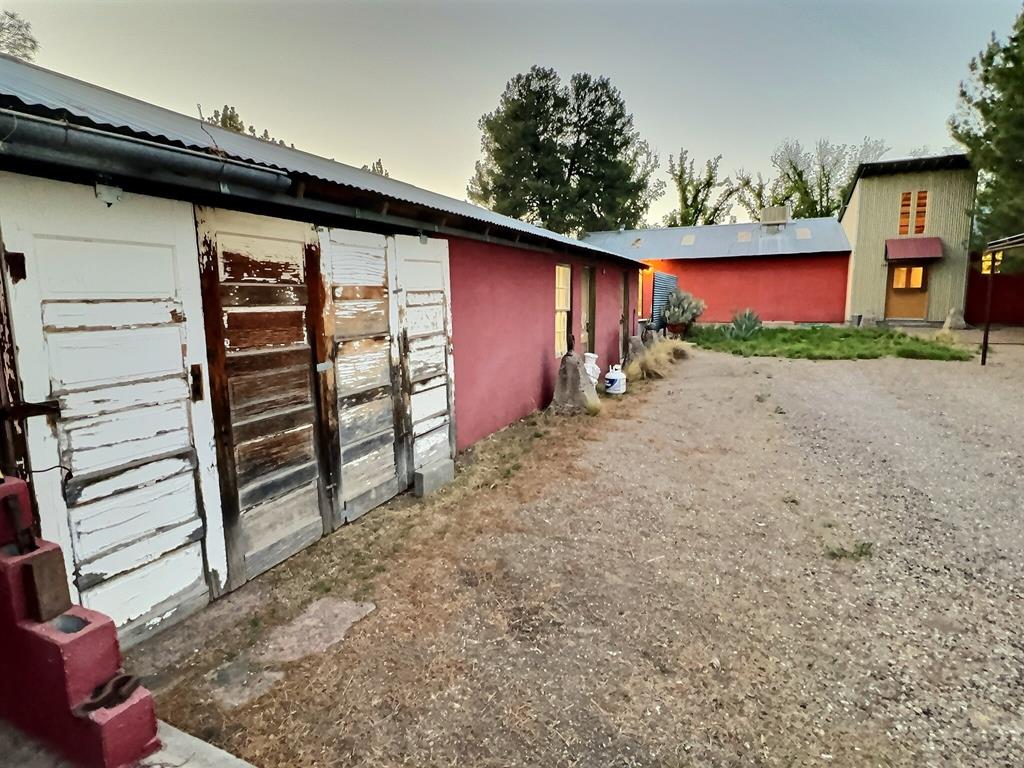 308 E Murphy St, Marfa, Texas image 50