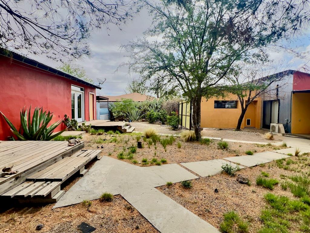 308 E Murphy St, Marfa, Texas image 28
