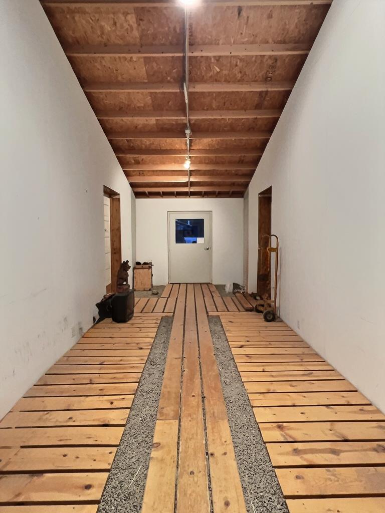 308 E Murphy St, Marfa, Texas image 6