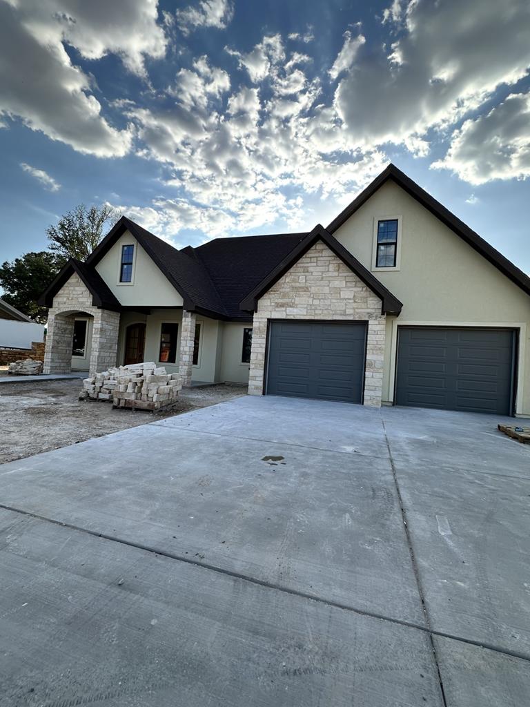 2003 N Sunset St, Fort Stockton, Texas image 1