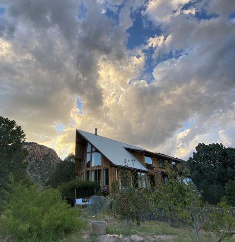 Homes For Sale - 100 N Canyon Rd<br/> Fort Davis, TX 79734