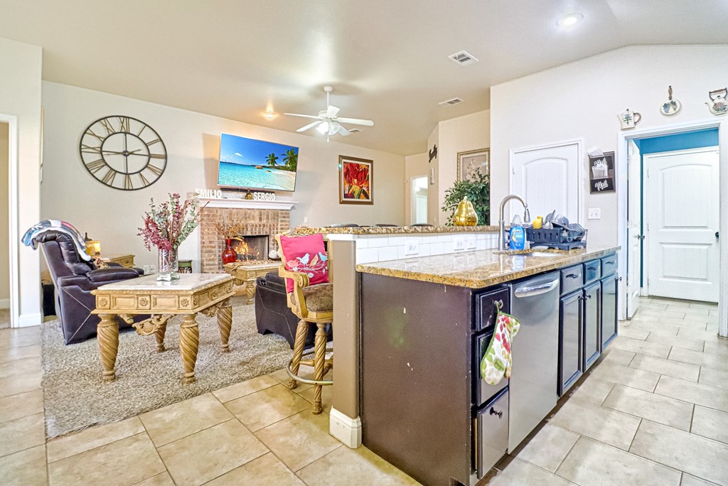 904 E 99th St, Odessa, Texas image 12