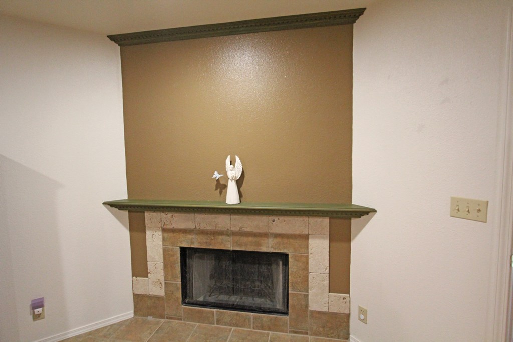 514 E John W Rd, Alpine, Texas image 18