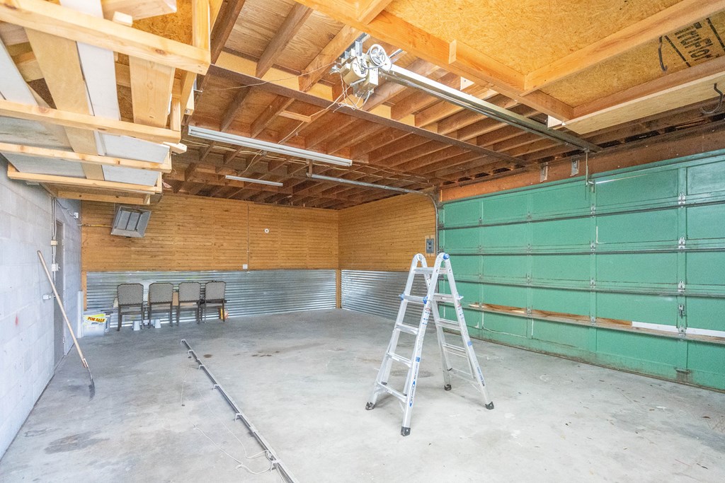 1403 E 17th St, Odessa, Texas image 38