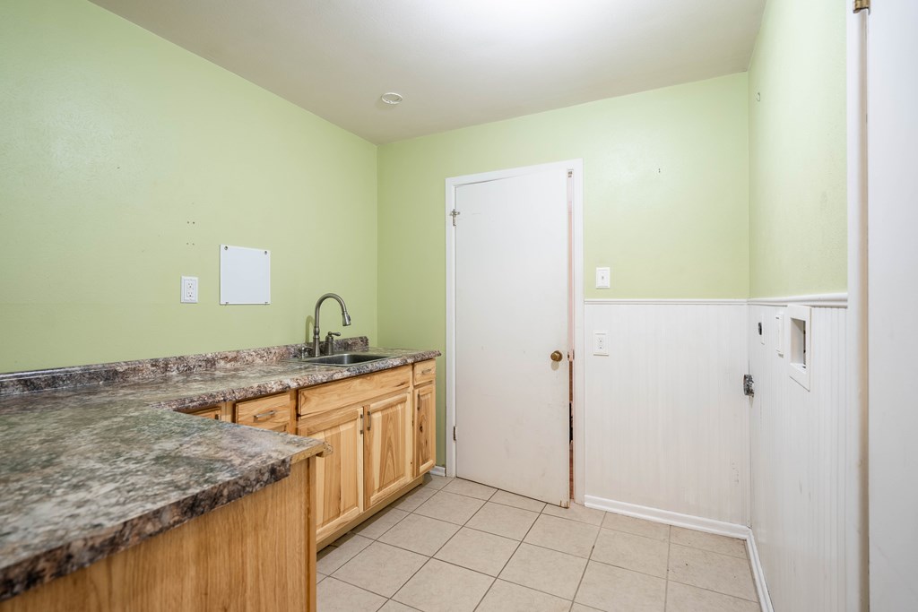 1403 E 17th St, Odessa, Texas image 22