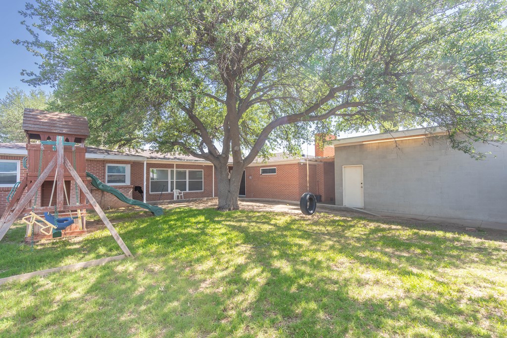 1403 E 17th St, Odessa, Texas image 36