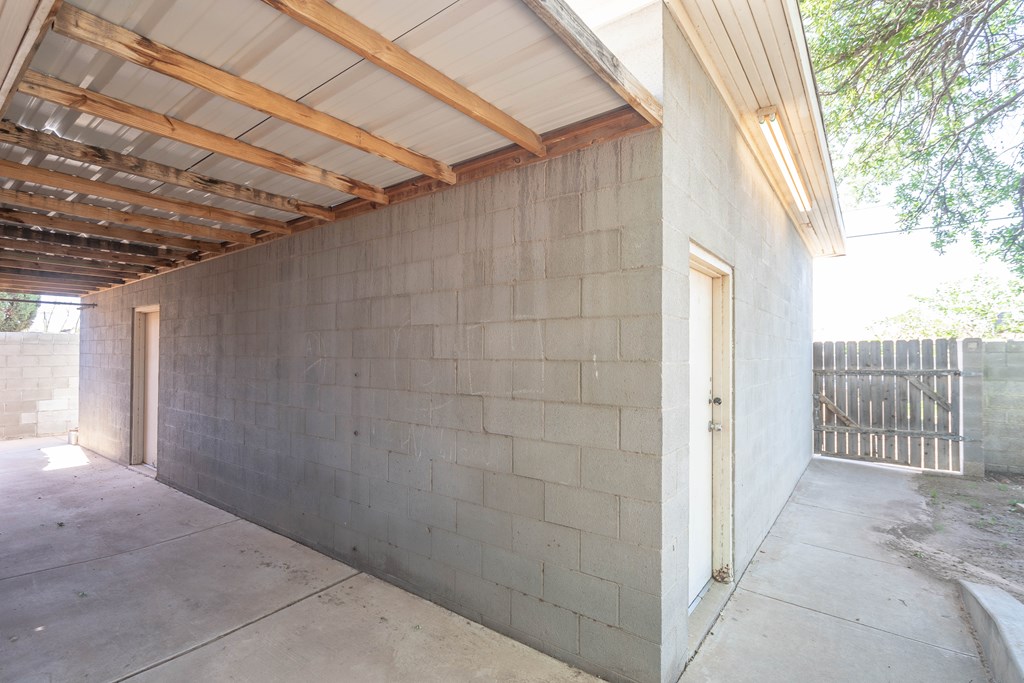1403 E 17th St, Odessa, Texas image 35
