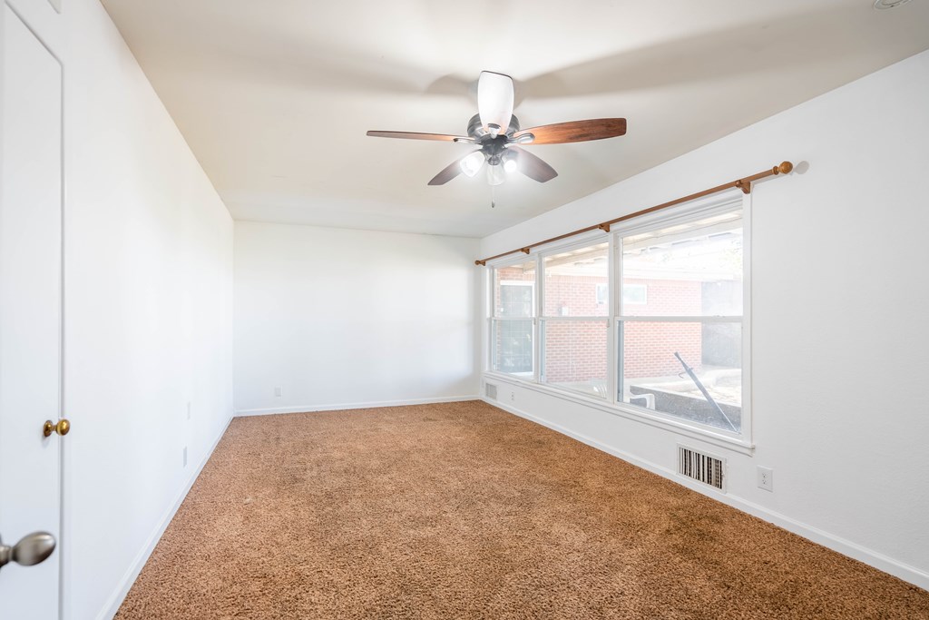 1403 E 17th St, Odessa, Texas image 28